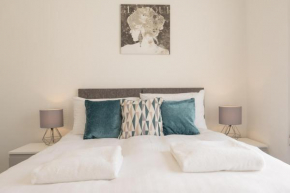 Highfield House - 1 Bed-Sleeps 2-TJS20HH